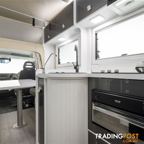 WINNEBAGO ILUKA - photo 3 of 7