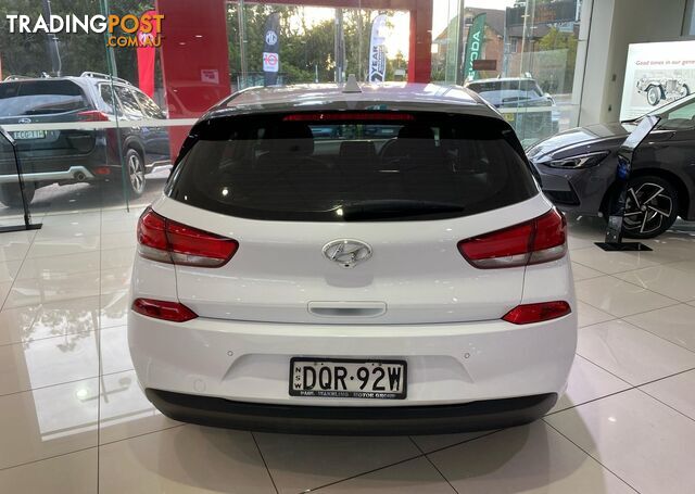 2017 HYUNDAI I30   HATCH