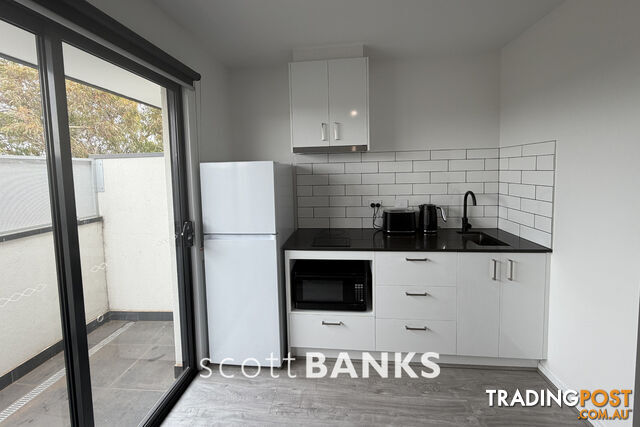 8 55 O'Neills Road Melton VIC 3337 - photo 5 of 7