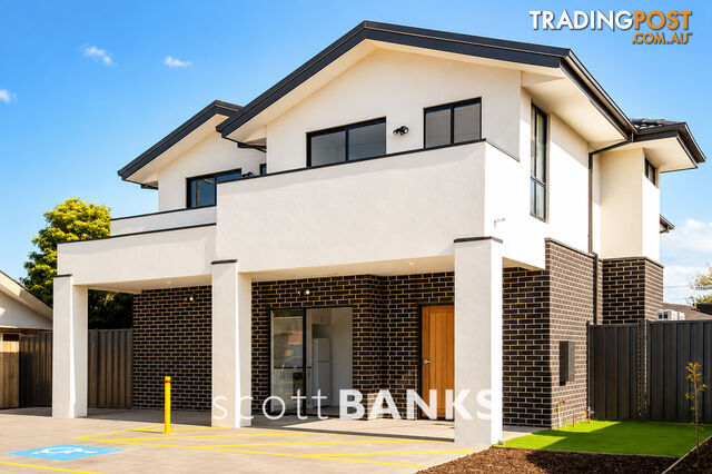 8 55 O'Neills Road Melton VIC 3337