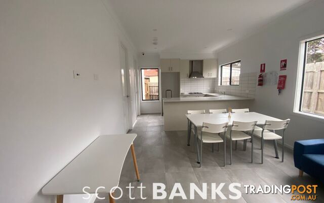 8 5 Gavan Court Werribee VIC 3030 - photo 5 of 7