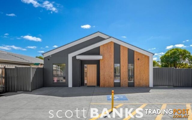 5 11 Raymond Street Melton South VIC 3338