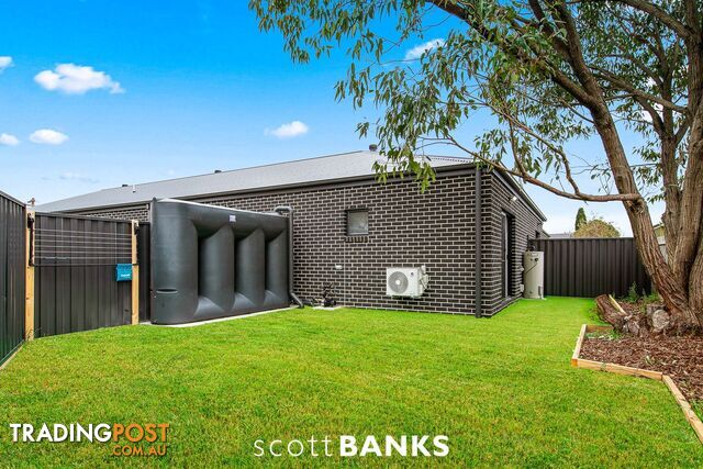 13 Raymond Street Melton South VIC 3338