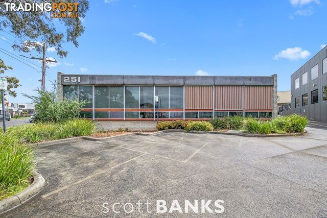251 Blackburn Road Mount Waverley VIC 3149 - photo 3 of 10