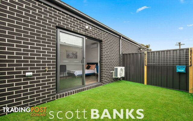 2 13 Raymond Street Melton South VIC 3338