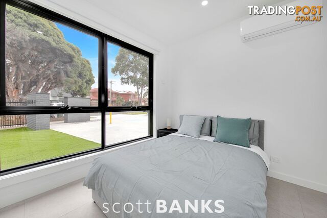 4 Hogan Street Deer Park VIC 3023 - photo 5 of 8