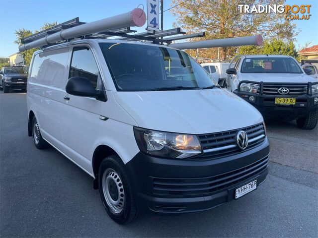 2017 VOLKSWAGEN TRANSPORTER   