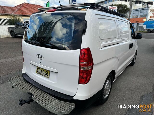 2017 HYUNDAI ILOAD 3SLIFTBACK TQSERIES2(TQ3)MY17 4D VAN