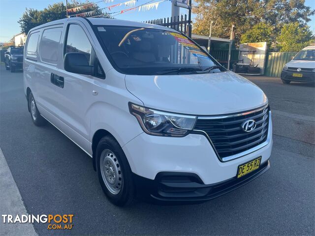 2020 HYUNDAI ILOAD VAN