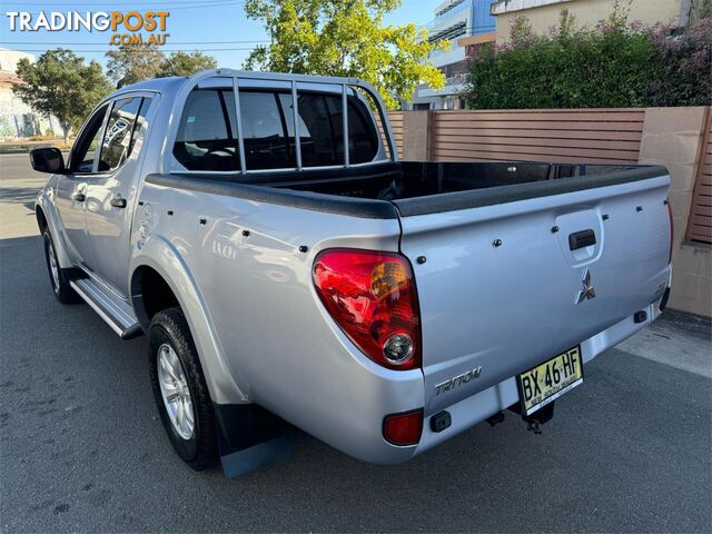 2013 MITSUBISHI TRITON GLX(4X4) MNMY14 DOUBLE CAB UTILITY