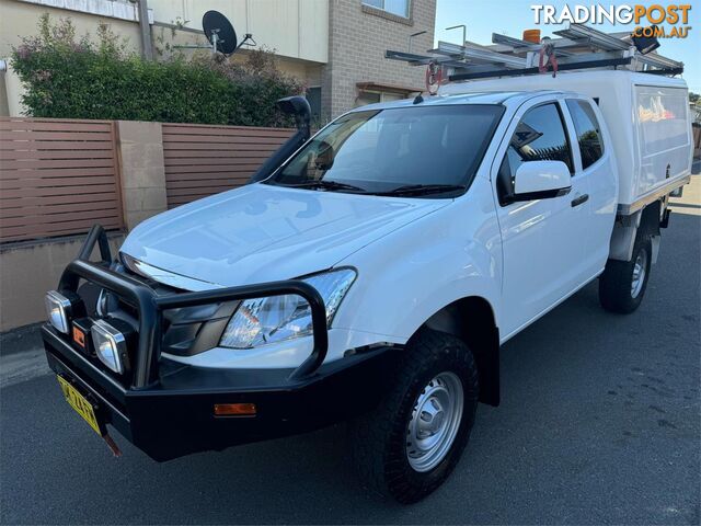 2016 ISUZU D-MAX SX(4X4) TFMY15,5 C/CHAS