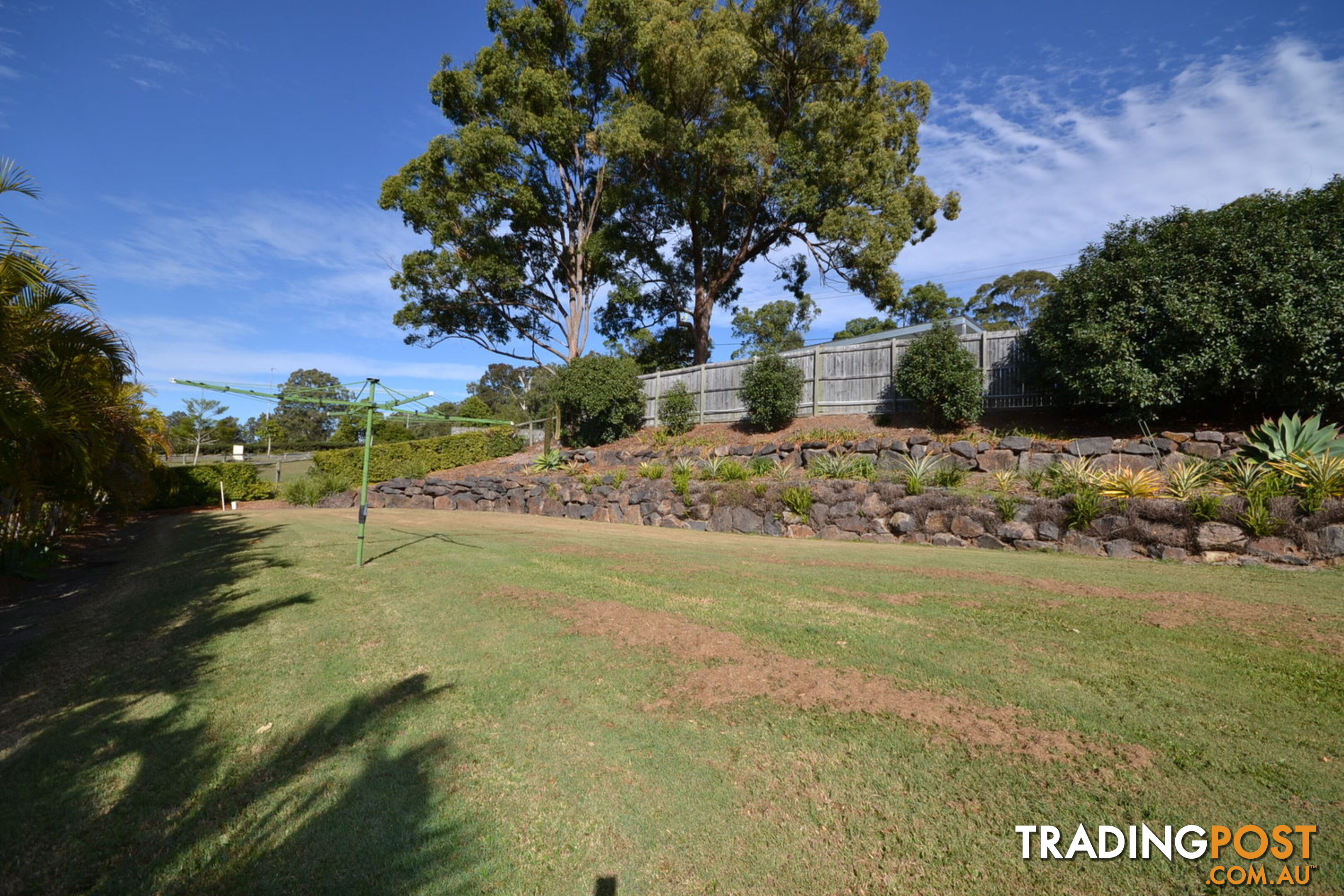 2 John Wayne Close Maudsland QLD 4210