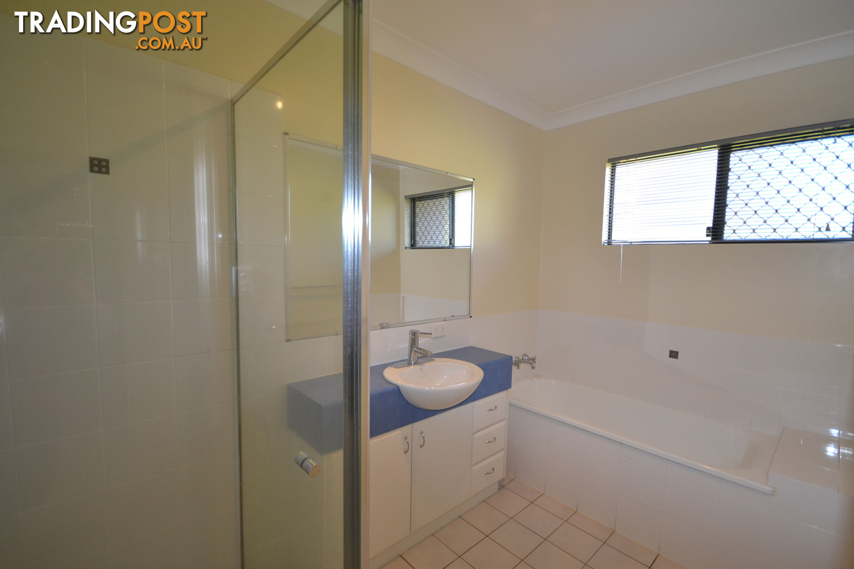 2 John Wayne Close Maudsland QLD 4210