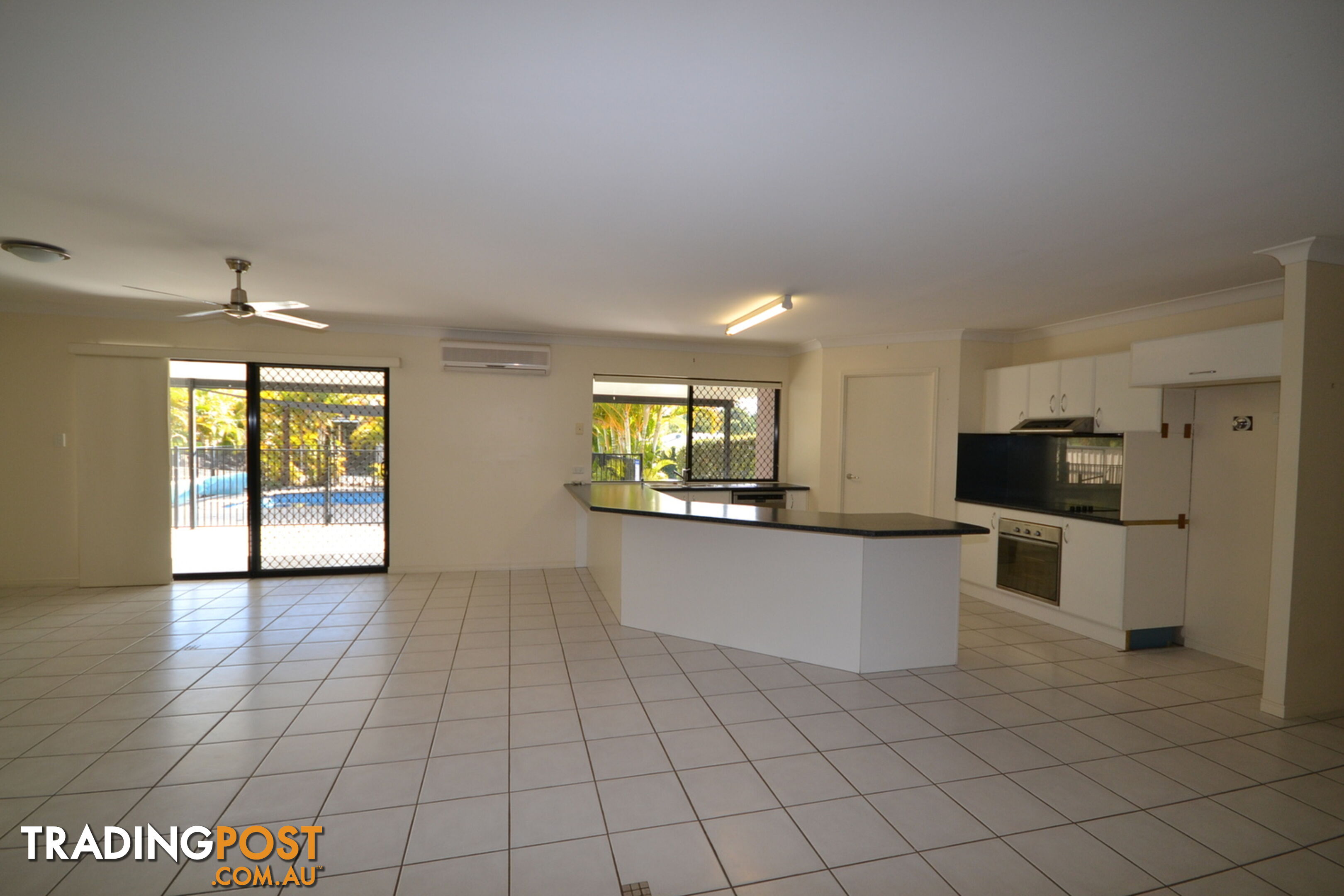 2 John Wayne Close Maudsland QLD 4210