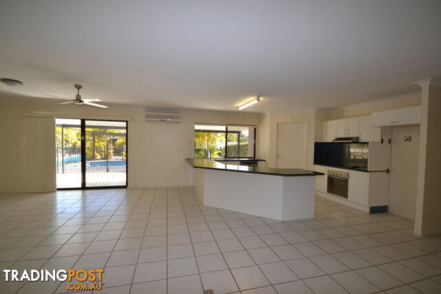 2 John Wayne Close Maudsland QLD 4210