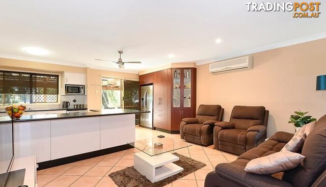 93 Mackellar Drive Boronia Heights QLD 4124