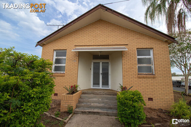 24 Yates Street Gatton QLD 4343