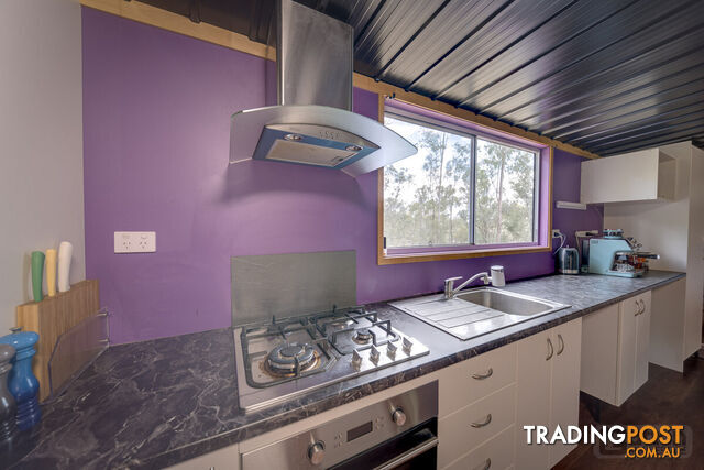 106 Cambridge Drive Mount Hallen QLD 4312 - photo 2 of 35