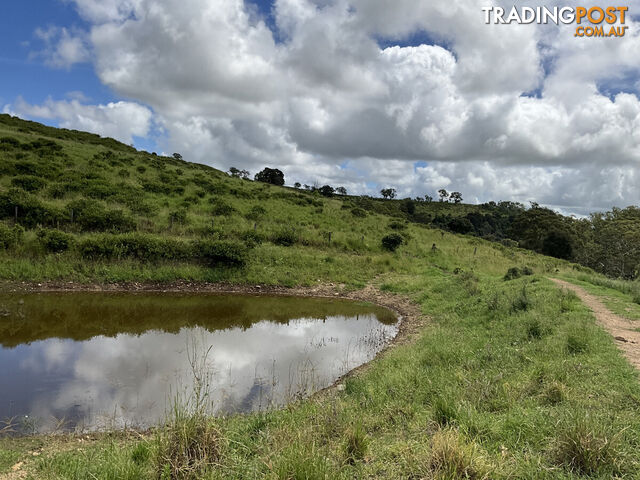 "Paradise" Gatton Clifton Road Mount Whitestone QLD 4347