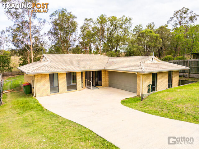 33 Davis Crescent Gatton QLD 4343