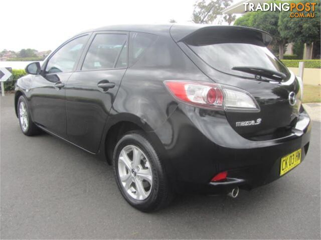 2013 MAZDA MAZDA3    - photo 5 of 17
