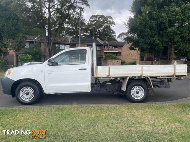 2008 TOYOTA HILUX - photo 4 of 9