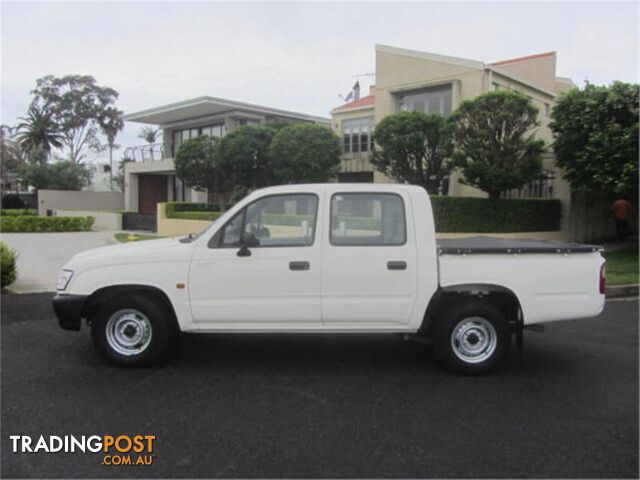 2003 TOYOTA HILUX - photo 4 of 17