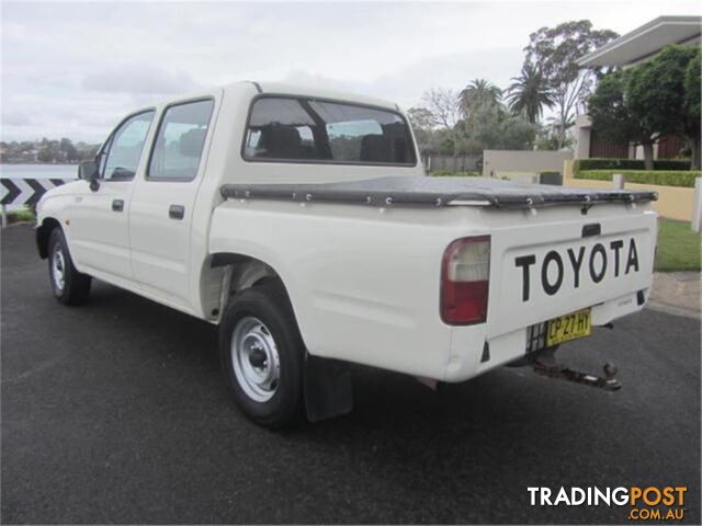 2003 TOYOTA HILUX    - photo 5 of 17