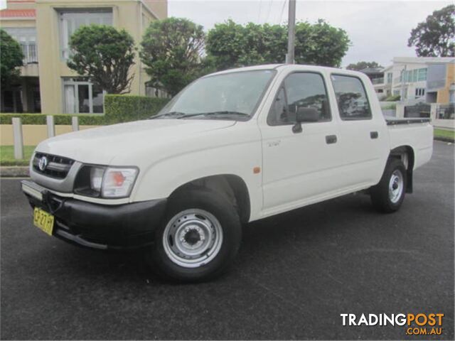 2003 TOYOTA HILUX - photo 3 of 17