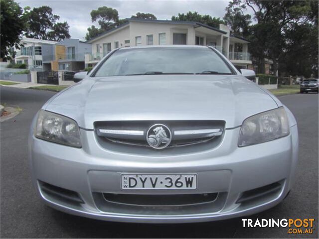 2010 HOLDEN COMMODORE - photo 2 of 19