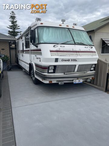 1987 Foretravel Grand Villa