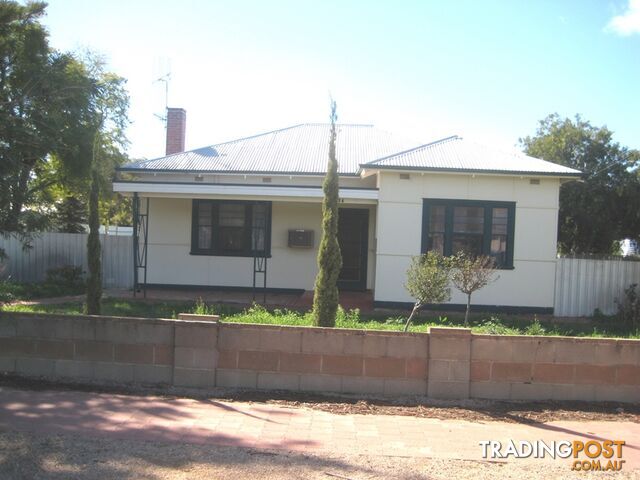 34 17th Street RENMARK SA 5341