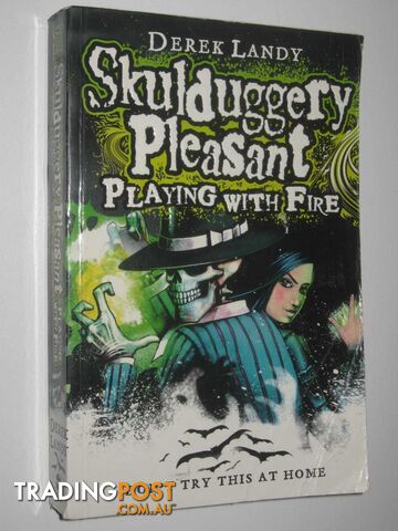 Playing with Fire - Skulduggery Pleasant Series #2  - Landy Derek - 2008