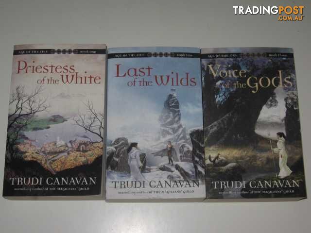 Age of the Five Trilogy  - Canavan Trudi - 2005