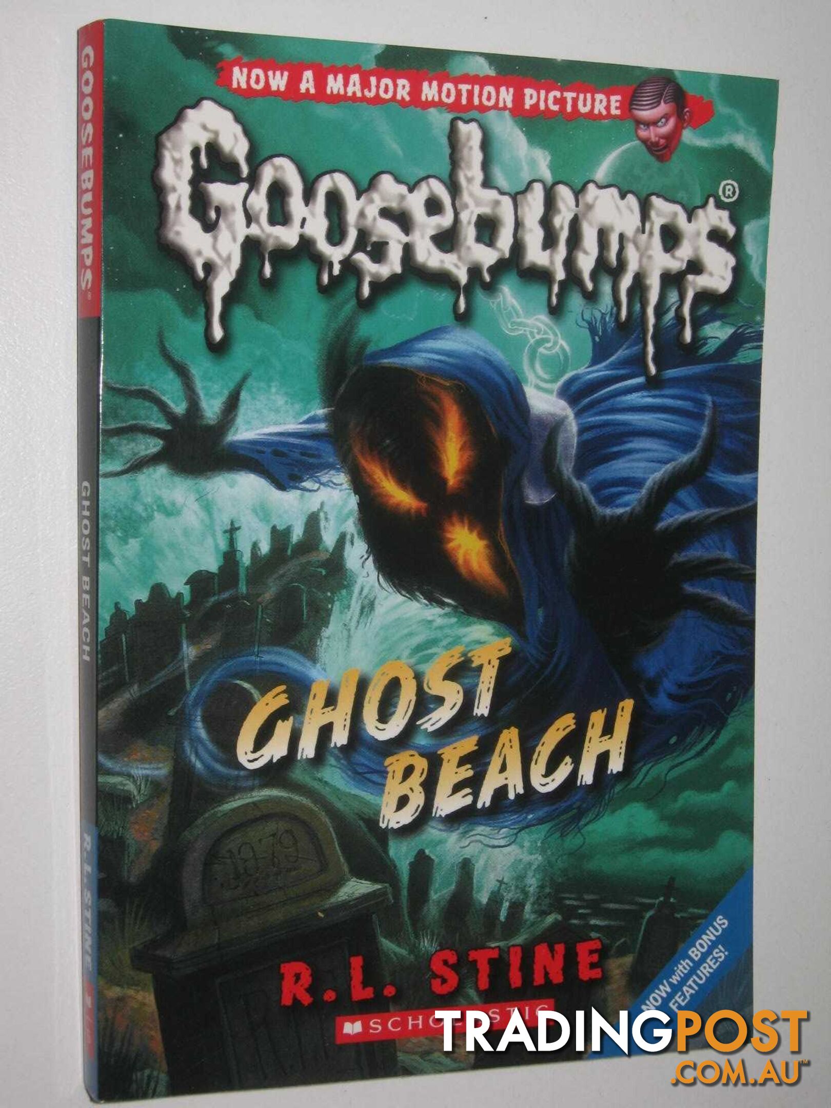 Ghost Beach - Goosebumps Series #15  - Stine R. L. - 2015