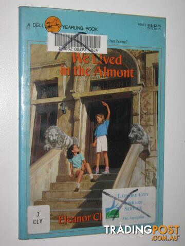 We Lived in the Almont - Clymer Eleanor - 1989