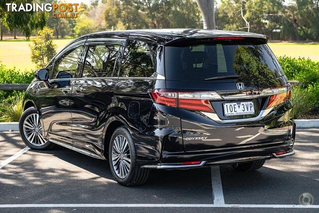 2018 HONDA ODYSSEY VTI-L 5TH GEN PEOPLE MOVER - photo 3 of 32