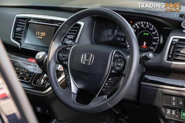 2018 HONDA ODYSSEY VTI-L 5TH GEN PEOPLE MOVER - photo 2 of 32