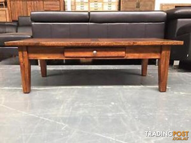 CHELMSFORD - Coffee table and matching lamp tables