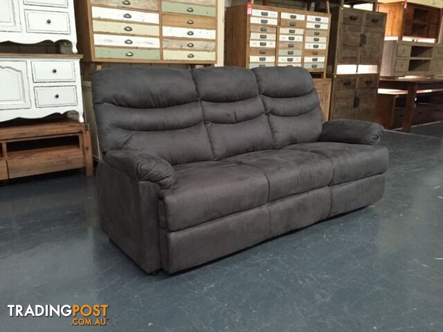 Sheridan - Fabric 3 seater sofa - factory second clearance - photo 4 of 7