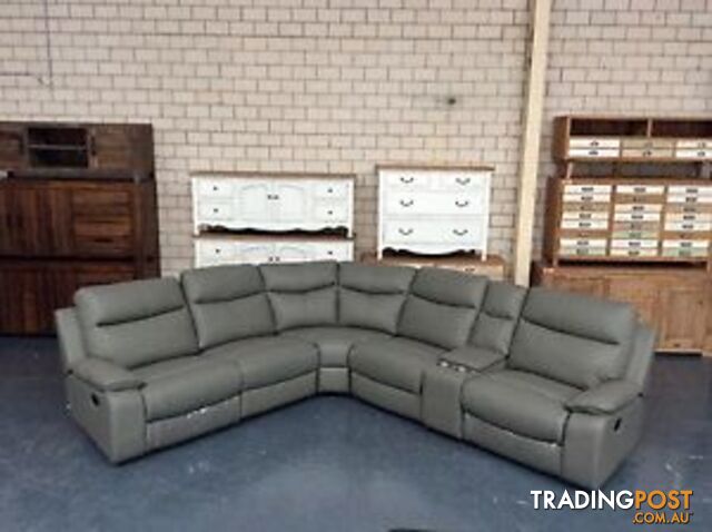 BRAND NEW LEATHER MODULAR LOUNGE ON CLEARANCE