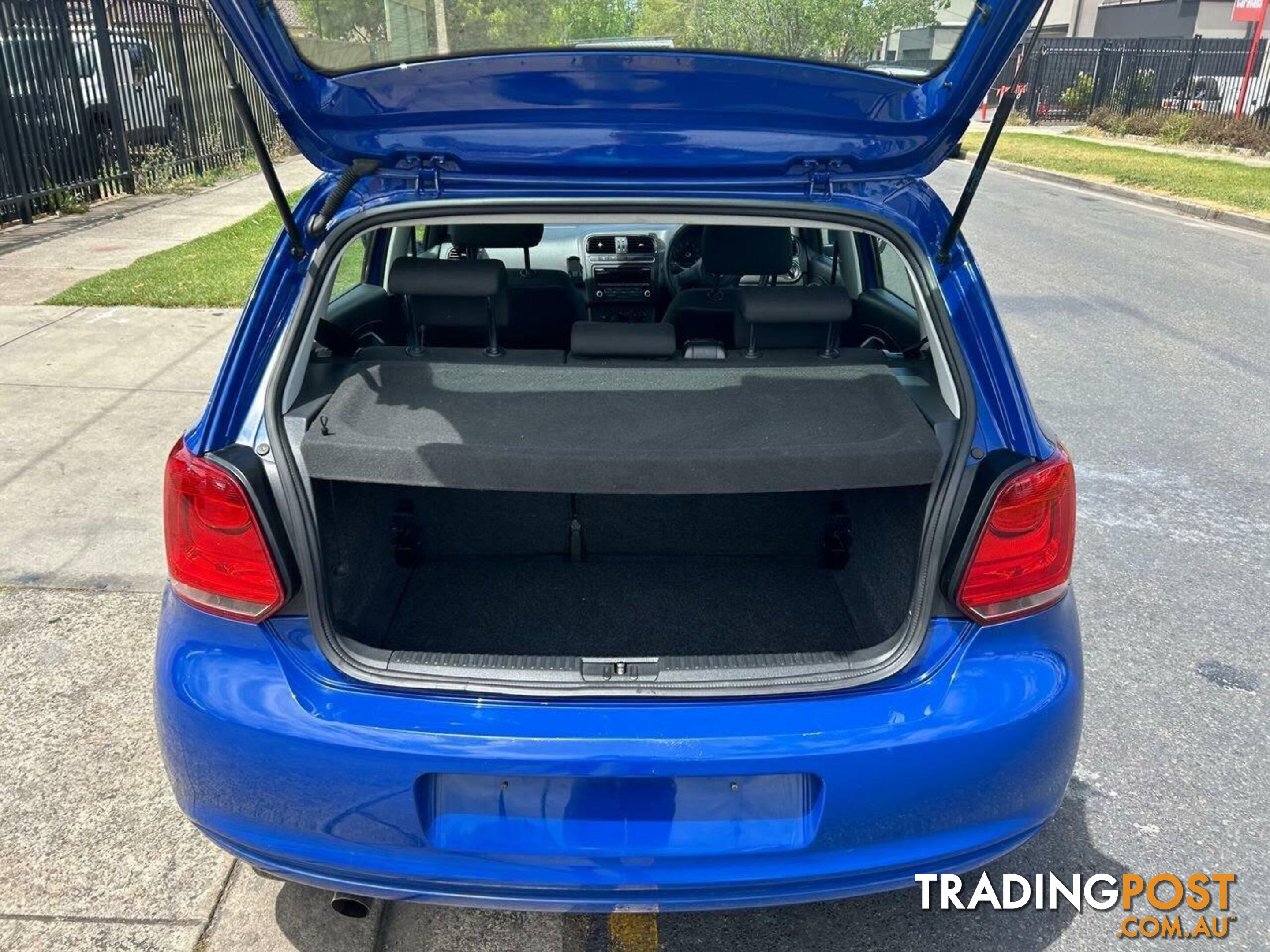 2012 VOLKSWAGEN POLO TRENDLINE 6R MY12 HATCH, 3 DOORS, 5 SEATS