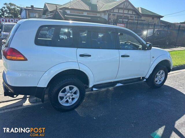 2013 MITSUBISHI CHALLENGER PB (KG) MY13 WAGON