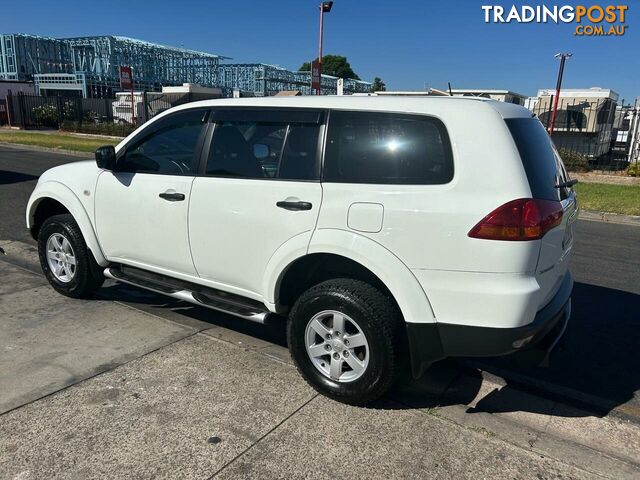 2013 MITSUBISHI CHALLENGER PB (KG) MY13 WAGON