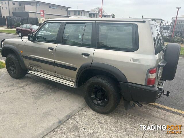 2000 NISSAN PATROL ST (4X4) GU II SUV, 4 DOORS, 7 SEATS