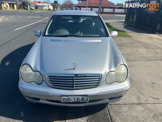 2001 MERCEDES-BENZ C200 KOMPRESSOR ELEGANCE  WAGON, 4 DOORS, 5 SEATS