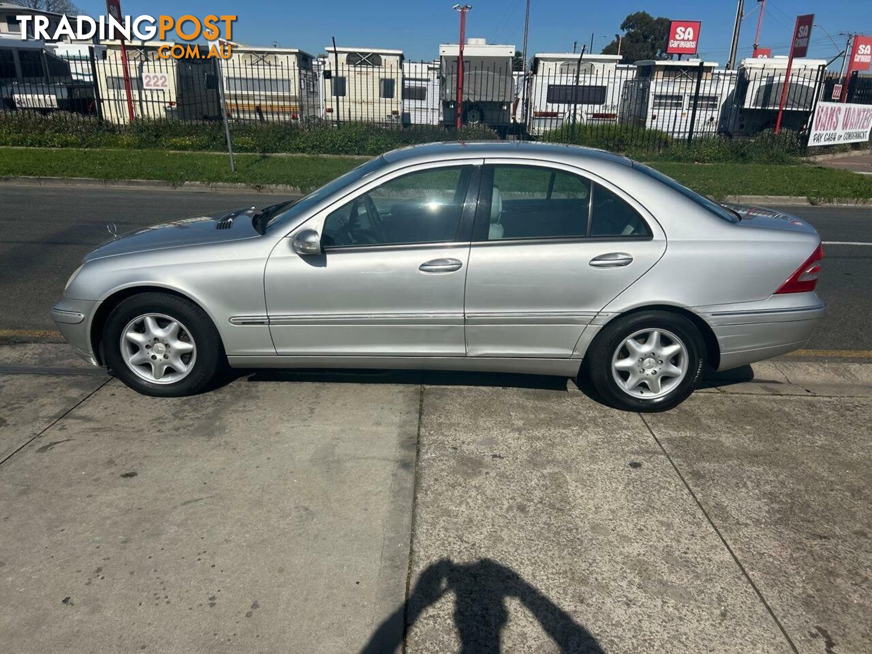 2001 MERCEDES-BENZ C200 KOMPRESSOR ELEGANCE  WAGON, 4 DOORS, 5 SEATS