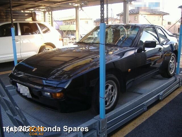 1988 PORSCHE - 944 Air Cleaner/Box