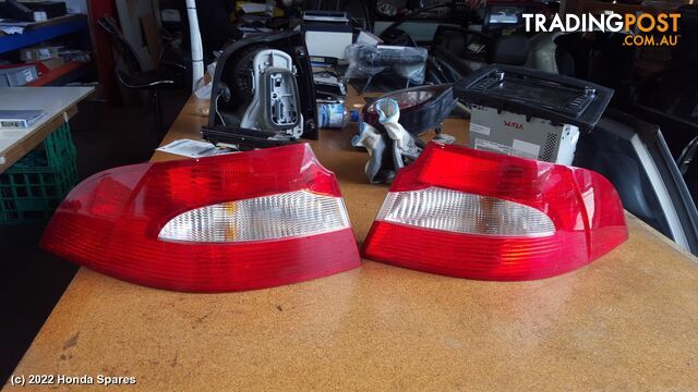 2014 SKODA - SUPERB Right Taillight