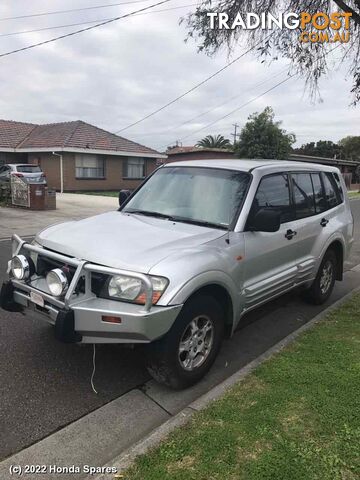 2002 MITSUBISHI - PAJERO Door Trim
